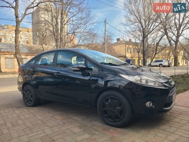 Черный Форд Фиеста, объемом двигателя 1.6 л и пробегом 220 тыс. км за 6900 $, фото 9 на Automoto.ua