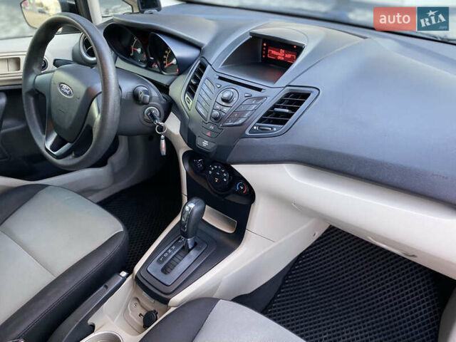 Чорний Форд Фієста, об'ємом двигуна 1.6 л та пробігом 200 тис. км за 6900 $, фото 12 на Automoto.ua