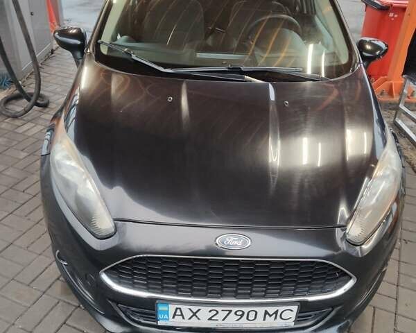 Черный Форд Фиеста, объемом двигателя 1.6 л и пробегом 98 тыс. км за 7200 $, фото 6 на Automoto.ua