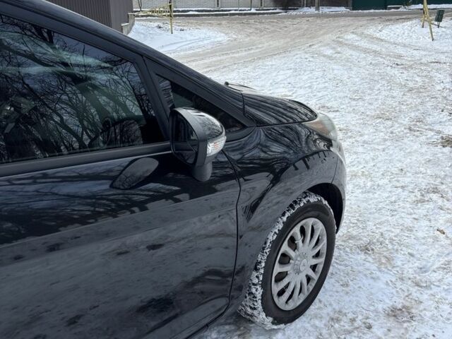 Чорний Форд Фієста, об'ємом двигуна 1.6 л та пробігом 183 тис. км за 7100 $, фото 14 на Automoto.ua