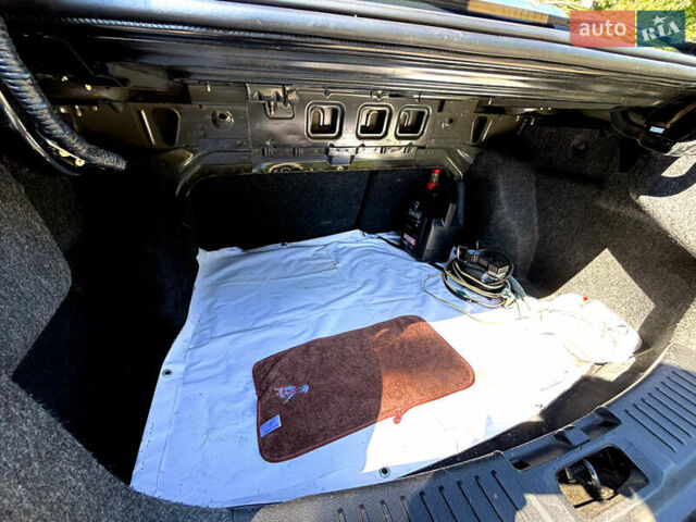 Чорний Форд Фієста, об'ємом двигуна 1.6 л та пробігом 239 тис. км за 6100 $, фото 8 на Automoto.ua