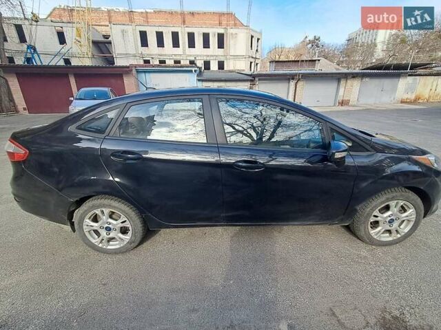 Чорний Форд Фієста, об'ємом двигуна 1.6 л та пробігом 226 тис. км за 6800 $, фото 4 на Automoto.ua
