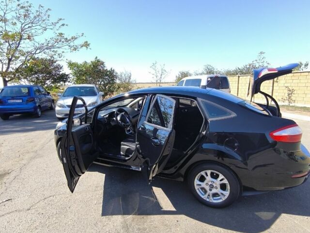 Черный Форд Фиеста, объемом двигателя 1.6 л и пробегом 150 тыс. км за 7000 $, фото 13 на Automoto.ua