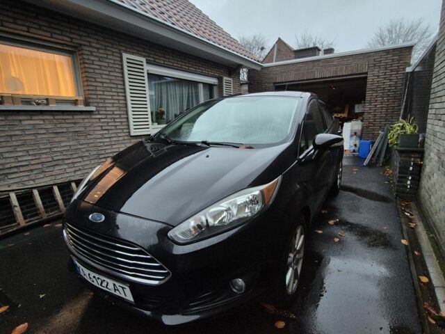 Чорний Форд Фієста, об'ємом двигуна 1.6 л та пробігом 100 тис. км за 8000 $, фото 3 на Automoto.ua