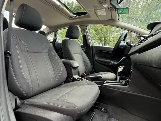 Черный Форд Фиеста, объемом двигателя 1.6 л и пробегом 180 тыс. км за 7999 $, фото 3 на Automoto.ua