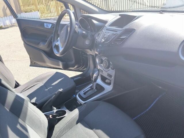 Черный Форд Фиеста, объемом двигателя 1.6 л и пробегом 150 тыс. км за 7000 $, фото 16 на Automoto.ua