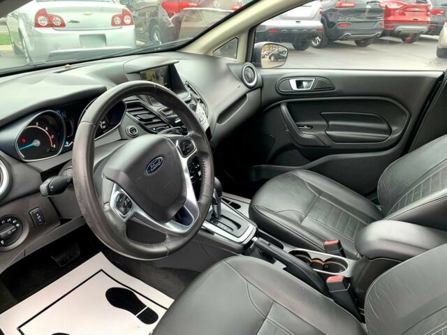 Черный Форд Фиеста, объемом двигателя 1.6 л и пробегом 77 тыс. км за 4500 $, фото 8 на Automoto.ua