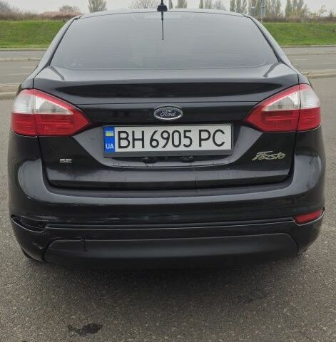 Черный Форд Фиеста, объемом двигателя 1.6 л и пробегом 168 тыс. км за 5900 $, фото 3 на Automoto.ua