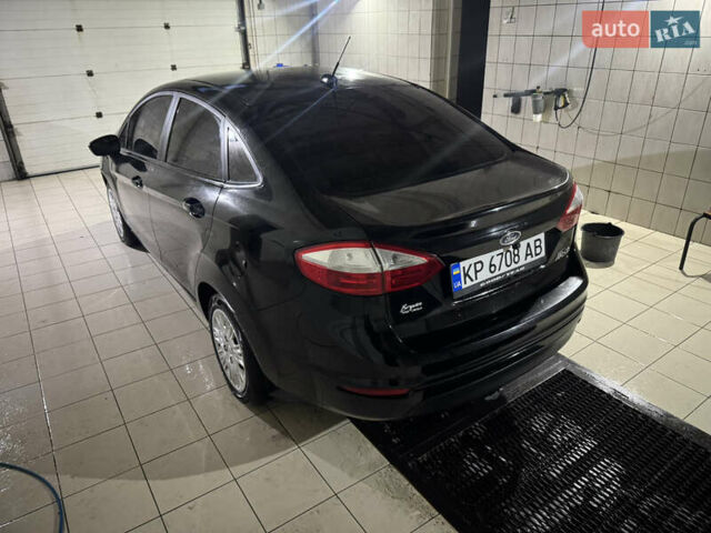 Чорний Форд Фієста, об'ємом двигуна 1.6 л та пробігом 75 тис. км за 6300 $, фото 3 на Automoto.ua