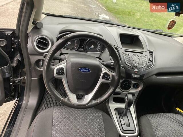 Чорний Форд Фієста, об'ємом двигуна 1.6 л та пробігом 230 тис. км за 7800 $, фото 6 на Automoto.ua