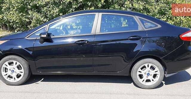Чорний Форд Фієста, об'ємом двигуна 1.6 л та пробігом 97 тис. км за 8400 $, фото 3 на Automoto.ua