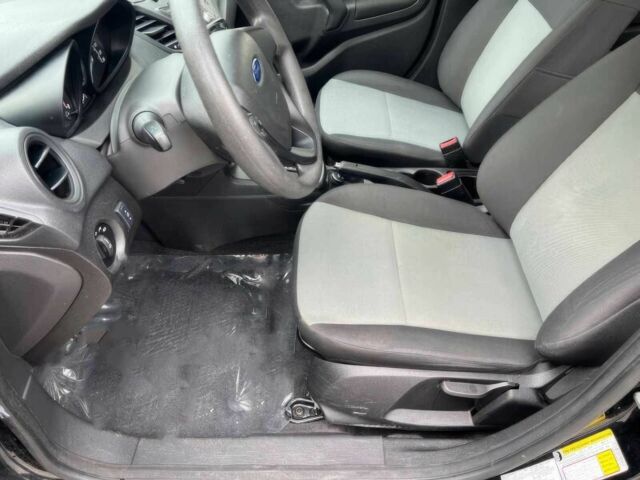 Черный Форд Фиеста, объемом двигателя 1.6 л и пробегом 75 тыс. км за 5100 $, фото 8 на Automoto.ua