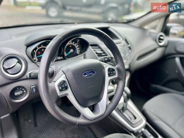 Форд Фиеста 2016 в Киеве на Automoto.ua Черный Форд Фиеста, объемом двигателя 1.6 л и пробегом 117 тыс. км за 8300 $, фото 29 на Automoto.ua