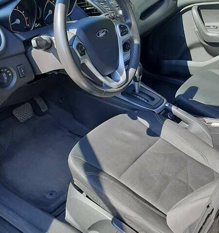 Чорний Форд Фієста, об'ємом двигуна 1.6 л та пробігом 97 тис. км за 8400 $, фото 6 на Automoto.ua