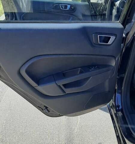 Чорний Форд Фієста, об'ємом двигуна 1.6 л та пробігом 97 тис. км за 8400 $, фото 8 на Automoto.ua