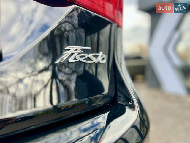 Форд Фиеста 2016 в Киеве на Automoto.ua Черный Форд Фиеста, объемом двигателя 1.6 л и пробегом 117 тыс. км за 8300 $, фото 36 на Automoto.ua