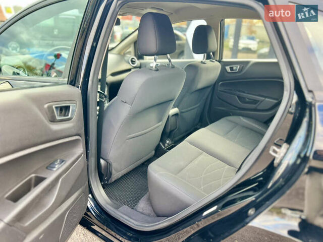 Форд Фиеста 2016 в Киеве на Automoto.ua Черный Форд Фиеста, объемом двигателя 1.6 л и пробегом 117 тыс. км за 8300 $, фото 15 на Automoto.ua