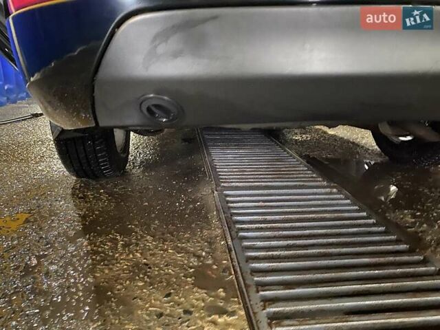 Чорний Форд Фієста, об'ємом двигуна 1.6 л та пробігом 230 тис. км за 7800 $, фото 5 на Automoto.ua