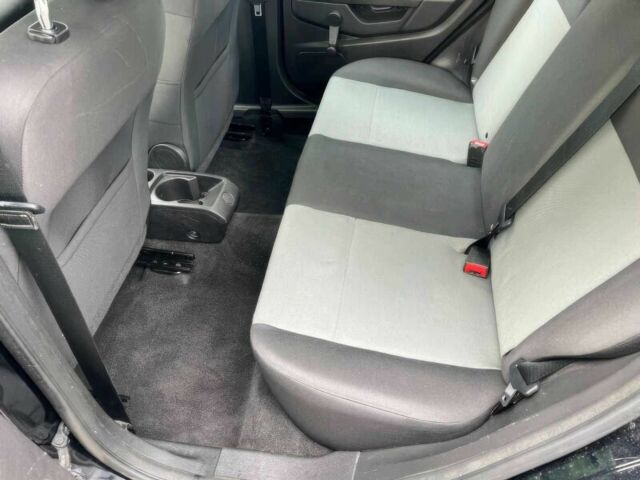 Черный Форд Фиеста, объемом двигателя 1.6 л и пробегом 75 тыс. км за 5100 $, фото 11 на Automoto.ua