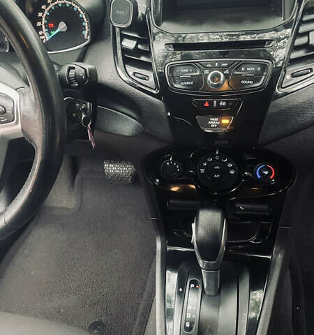 Чорний Форд Фієста, об'ємом двигуна 1.6 л та пробігом 140 тис. км за 8000 $, фото 24 на Automoto.ua