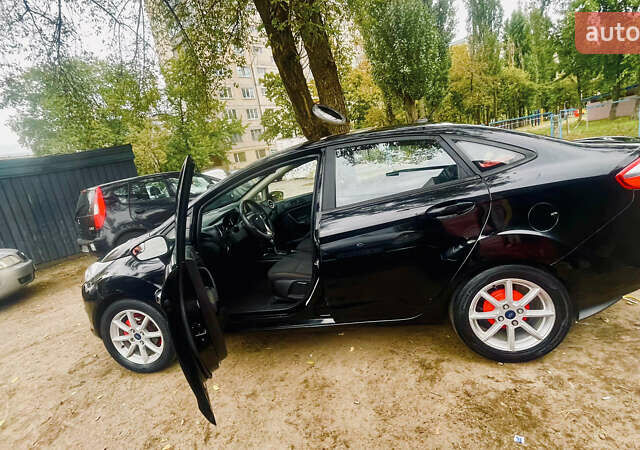 Чорний Форд Фієста, об'ємом двигуна 1.6 л та пробігом 140 тис. км за 8000 $, фото 3 на Automoto.ua