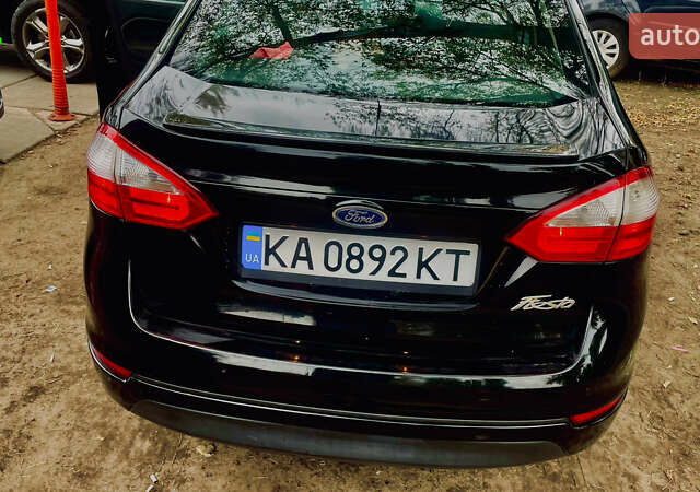 Чорний Форд Фієста, об'ємом двигуна 1.6 л та пробігом 140 тис. км за 8000 $, фото 7 на Automoto.ua