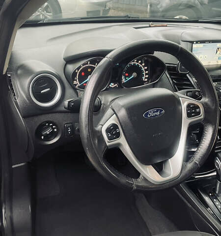 Чорний Форд Фієста, об'ємом двигуна 1.6 л та пробігом 140 тис. км за 8000 $, фото 21 на Automoto.ua