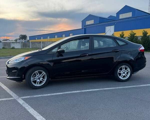Черный Форд Фиеста, объемом двигателя 1.6 л и пробегом 130 тыс. км за 8400 $, фото 3 на Automoto.ua