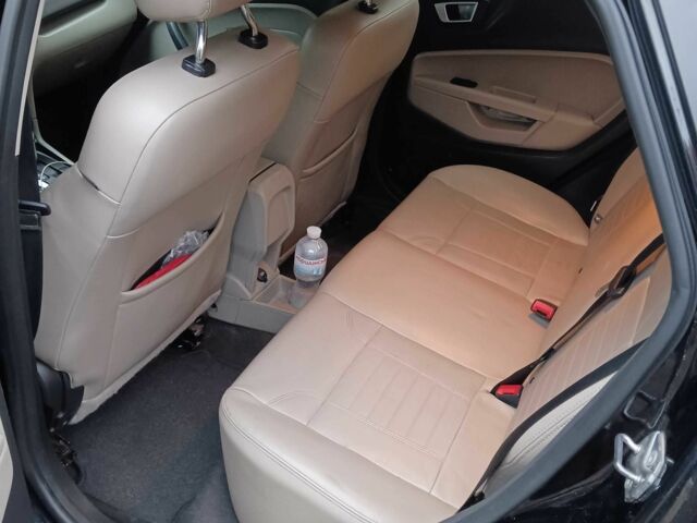 Черный Форд Фиеста, объемом двигателя 1.6 л и пробегом 178 тыс. км за 8500 $, фото 8 на Automoto.ua