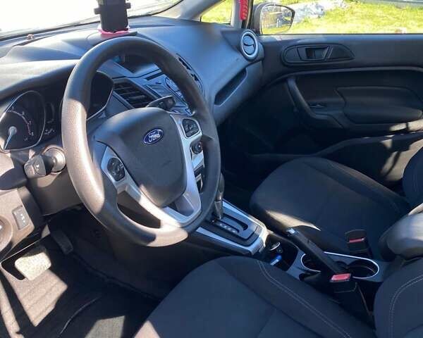 Черный Форд Фиеста, объемом двигателя 1.6 л и пробегом 115 тыс. км за 8700 $, фото 5 на Automoto.ua