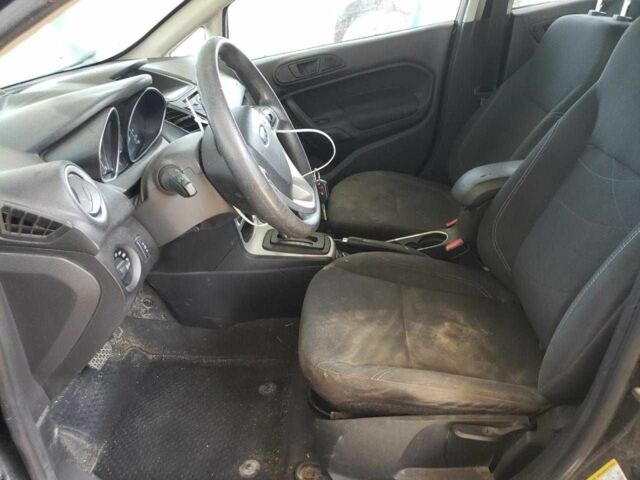 Черный Форд Фиеста, объемом двигателя 1.6 л и пробегом 146 тыс. км за 6900 $, фото 6 на Automoto.ua