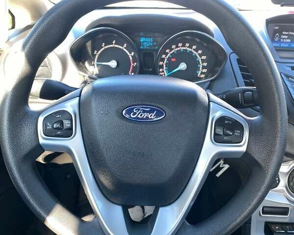 Черный Форд Фиеста, объемом двигателя 1.6 л и пробегом 115 тыс. км за 8700 $, фото 22 на Automoto.ua