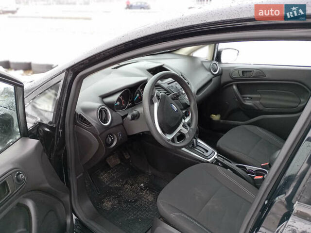 Черный Форд Фиеста, объемом двигателя 1.6 л и пробегом 80 тыс. км за 8000 $, фото 6 на Automoto.ua