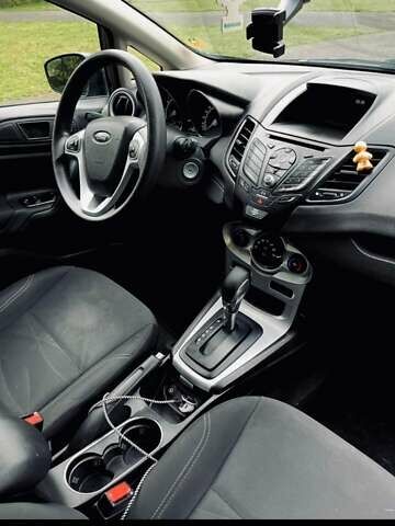 Черный Форд Фиеста, объемом двигателя 1.6 л и пробегом 115 тыс. км за 8700 $, фото 24 на Automoto.ua