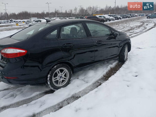 Черный Форд Фиеста, объемом двигателя 1.6 л и пробегом 80 тыс. км за 8000 $, фото 2 на Automoto.ua