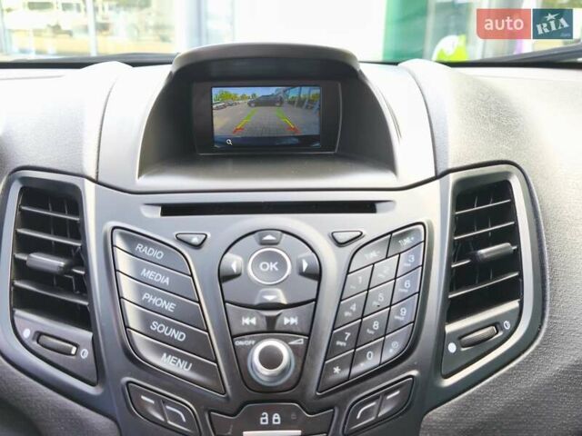 Форд Фиеста 2018 в Днепре (Днепропетровске) на Automoto.ua Черный Форд Фиеста, объемом двигателя 1.6 л и пробегом 73 тыс. км за 8650 $, фото 16 на Automoto.ua