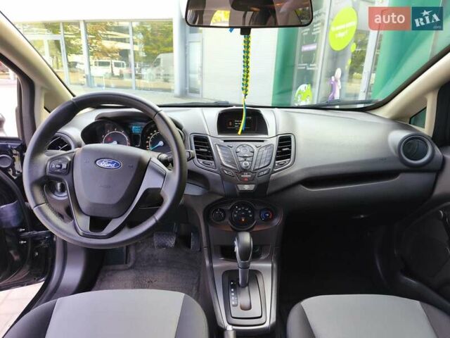 Форд Фиеста 2018 в Днепре (Днепропетровске) на Automoto.ua Черный Форд Фиеста, объемом двигателя 1.6 л и пробегом 73 тыс. км за 8650 $, фото 13 на Automoto.ua