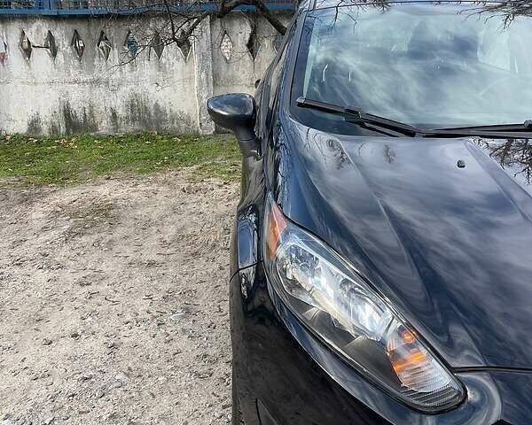 Черный Форд Фиеста, объемом двигателя 1.6 л и пробегом 63 тыс. км за 9999 $, фото 2 на Automoto.ua