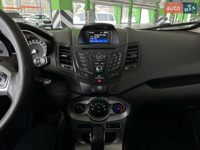 Чорний Форд Фієста, об'ємом двигуна 1.6 л та пробігом 260 тис. км за 6900 $, фото 10 на Automoto.ua