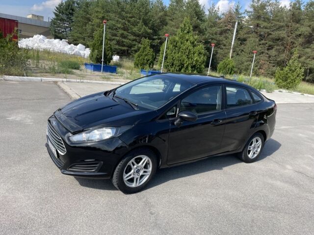 Черный Форд Фиеста, объемом двигателя 1.6 л и пробегом 97 тыс. км за 6777 $, фото 2 на Automoto.ua