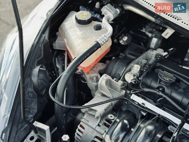 Черный Форд Фиеста, объемом двигателя 1.6 л и пробегом 63 тыс. км за 8399 $, фото 45 на Automoto.ua