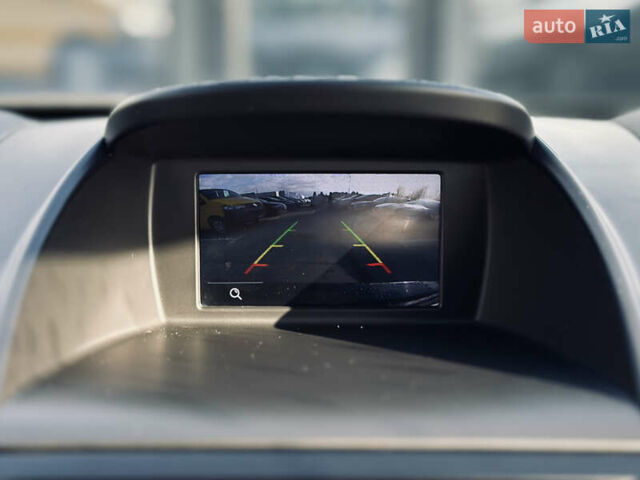 Черный Форд Фиеста, объемом двигателя 1.6 л и пробегом 63 тыс. км за 8399 $, фото 38 на Automoto.ua