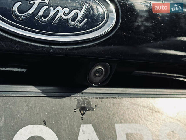 Черный Форд Фиеста, объемом двигателя 1.6 л и пробегом 63 тыс. км за 8399 $, фото 7 на Automoto.ua