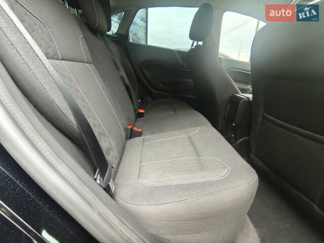 Черный Форд Фиеста, объемом двигателя 1.6 л и пробегом 84 тыс. км за 8100 $, фото 18 на Automoto.ua