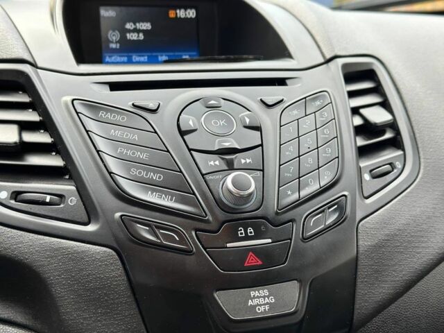 Форд Фієста 2019 у Дніпро (Дніпропетровську) на Automoto.ua Чорний Форд Фієста, об'ємом двигуна 1.6 л та пробігом 187 тис. км за 6500 $, фото 9 на Automoto.ua