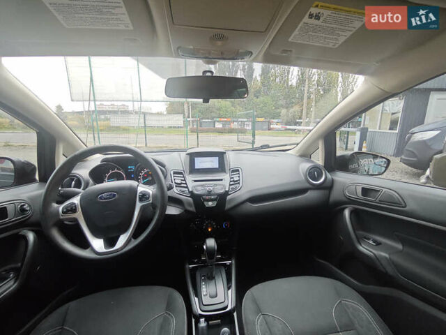 Черный Форд Фиеста, объемом двигателя 1.6 л и пробегом 84 тыс. км за 9500 $, фото 20 на Automoto.ua