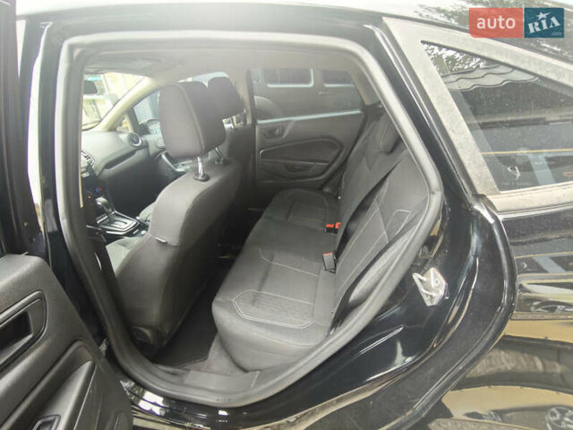 Черный Форд Фиеста, объемом двигателя 1.6 л и пробегом 84 тыс. км за 8100 $, фото 11 на Automoto.ua