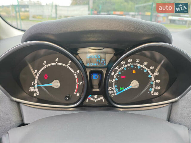 Черный Форд Фиеста, объемом двигателя 1.6 л и пробегом 84 тыс. км за 8100 $, фото 22 на Automoto.ua