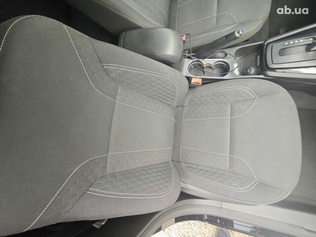 Чорний Форд Фієста, об'ємом двигуна 1.6 л та пробігом 84 тис. км за 8100 $, фото 12 на Automoto.ua