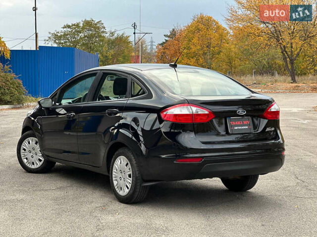 Черный Форд Фиеста, объемом двигателя 1.6 л и пробегом 298 тыс. км за 6500 $, фото 5 на Automoto.ua